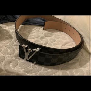 Louis Vuitton  belt